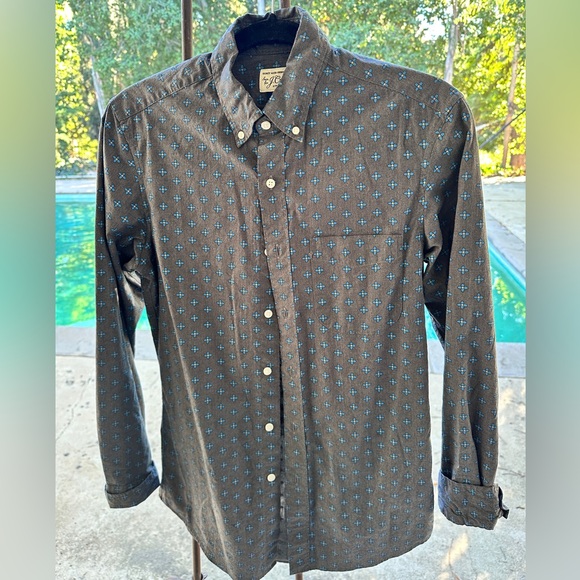 J. Crew | Men’s | Button Down | Medium Slim - Picture 2 of 3
